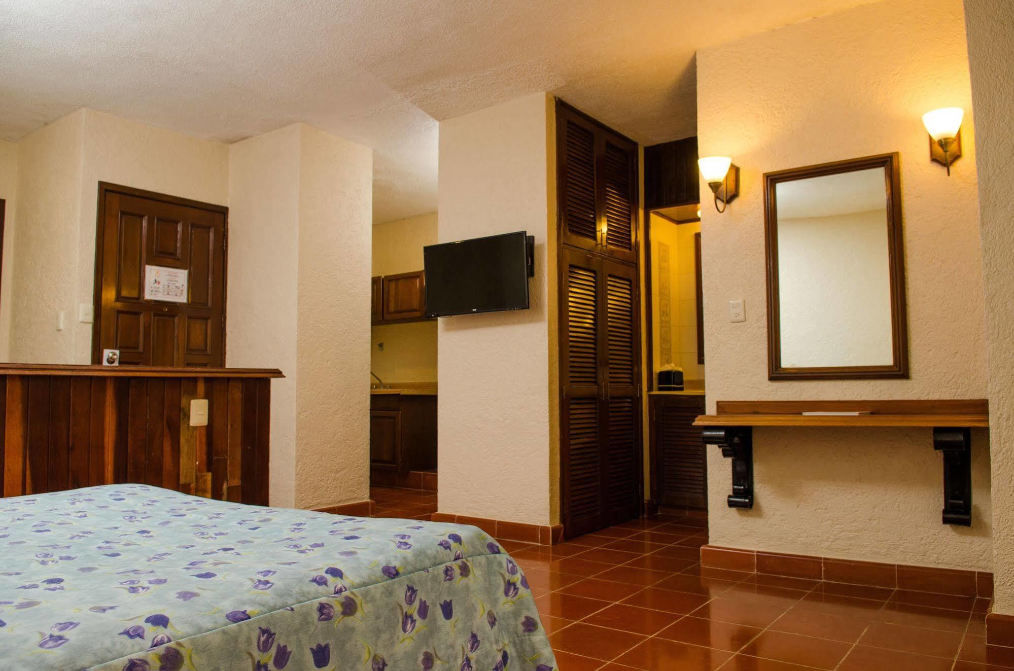 Suites Bahia Cozumel Extérieur photo